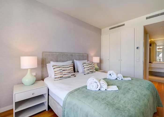 Appartamento Cond Bayline - Liro - - Gym - - Pool - Wifi - By Bedzy *